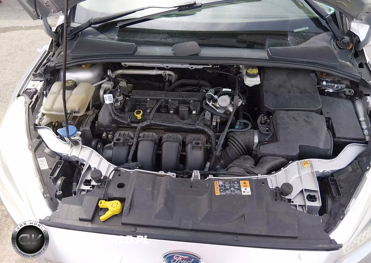2017 Ford Focus Se VIN:1FADP3K23HL284348 - 10