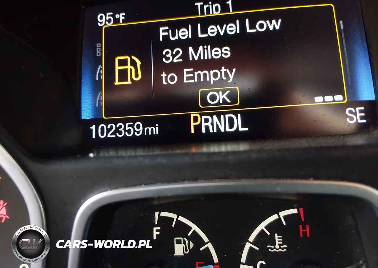 2017 Ford Focus Se VIN:1FADP3K23HL284348 - 16