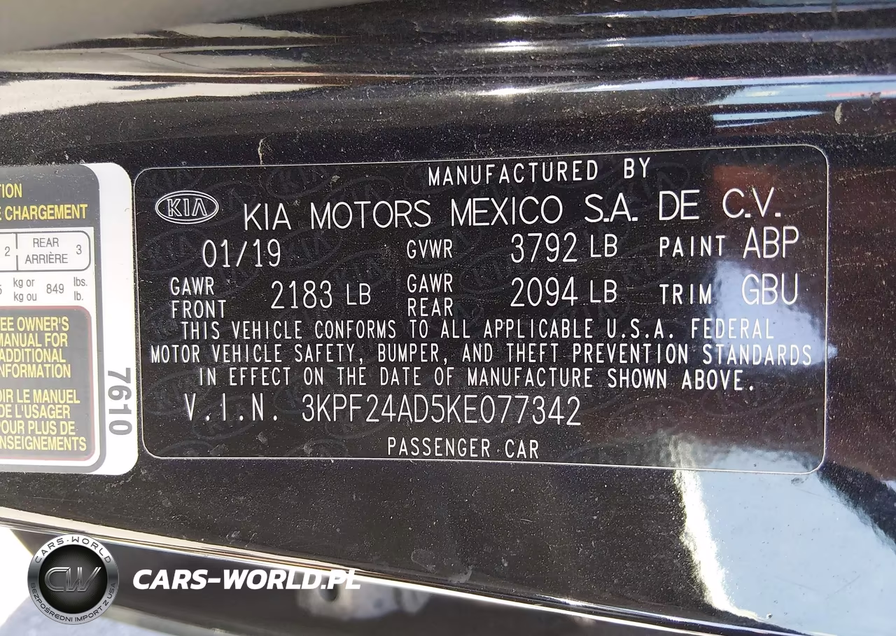 2019 Kia Forte Lxs VIN:3KPF24AD5KE077342 - 9