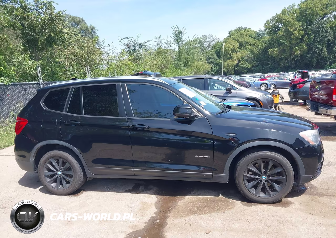 2017 BMW X3 xDrive28I VIN:5UXWX9C34H0W70158 - 13