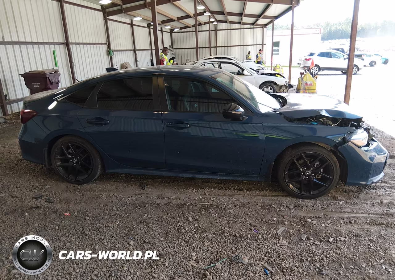 2025 Honda Civic Sport VIN:2HGFE2F52SH516743 - 14