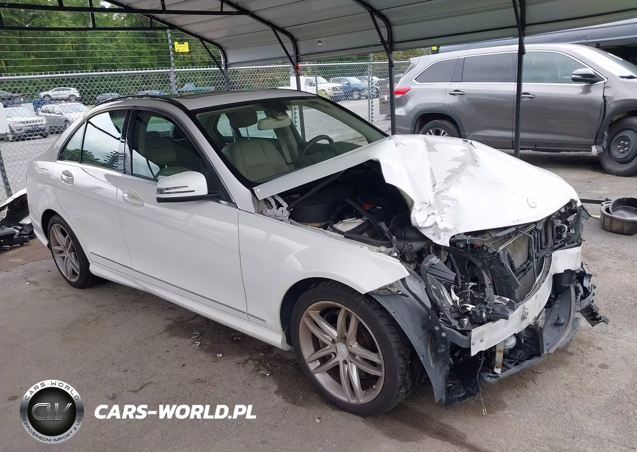 2014 Mercedes-Benz C 300 Sport 4Matic