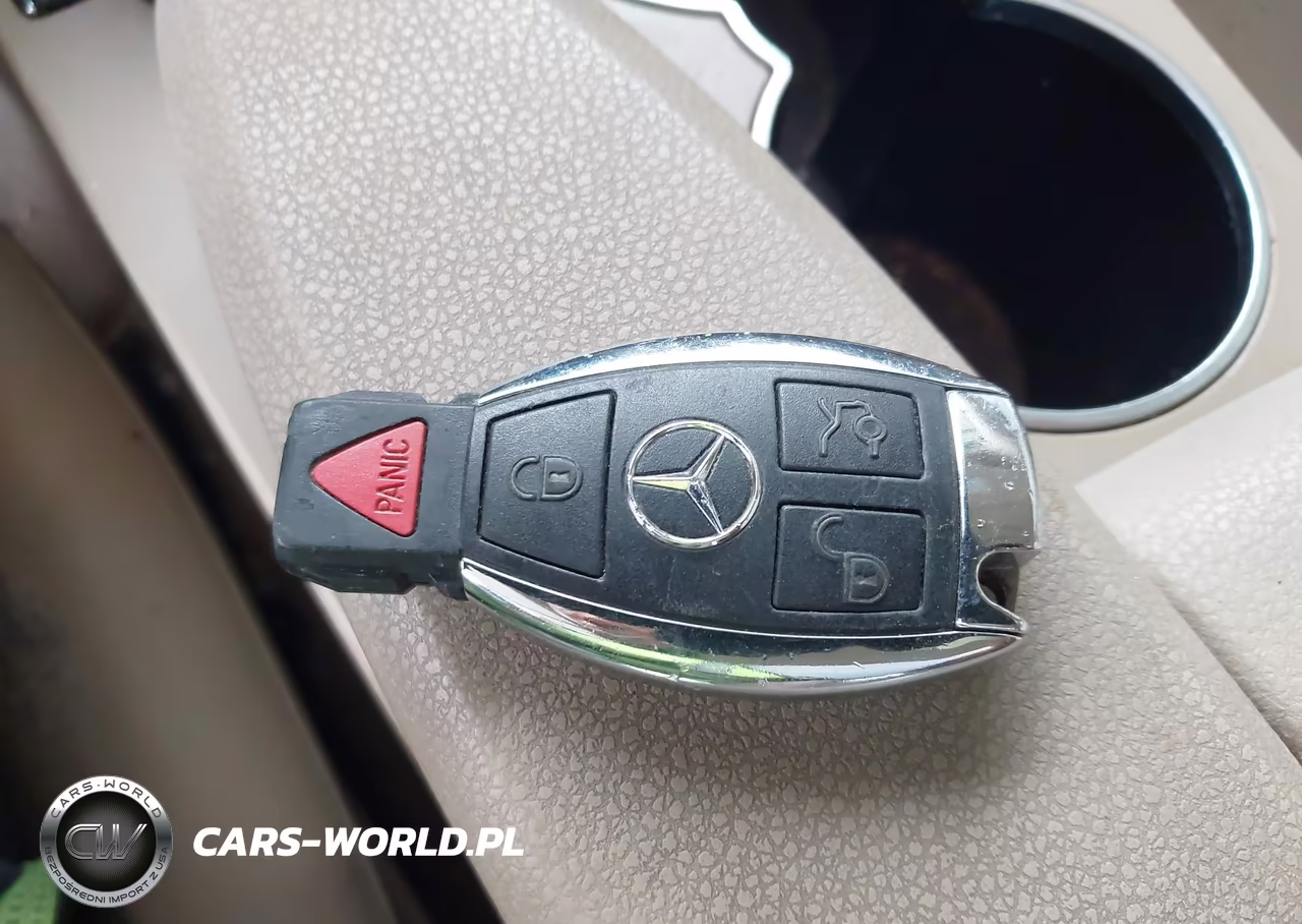 2014 Mercedes-Benz C 300 Sport 4Matic VIN:WDDGF8AB9EG171796 - 11