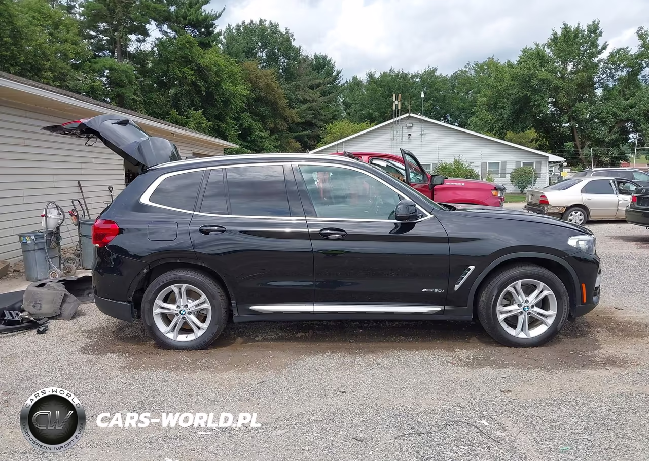 2018 BMW X3 xDrive30I VIN:5UXTR9C59JLD63395 - 14