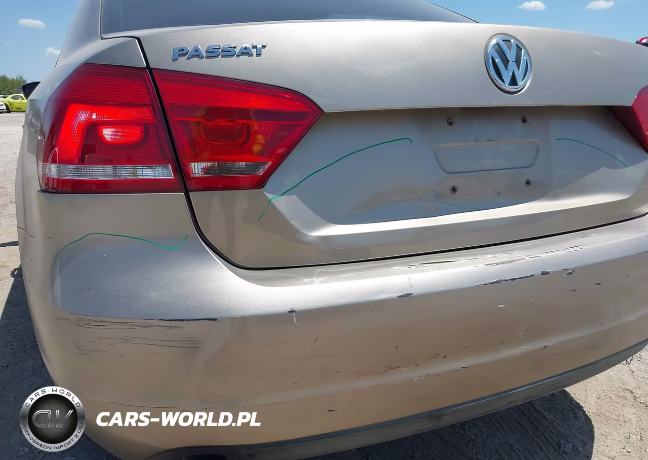 2015 Volkswagen Passat 1.8T Wolfsburg Edition VIN:1VWAS7A36FC011203 - 6