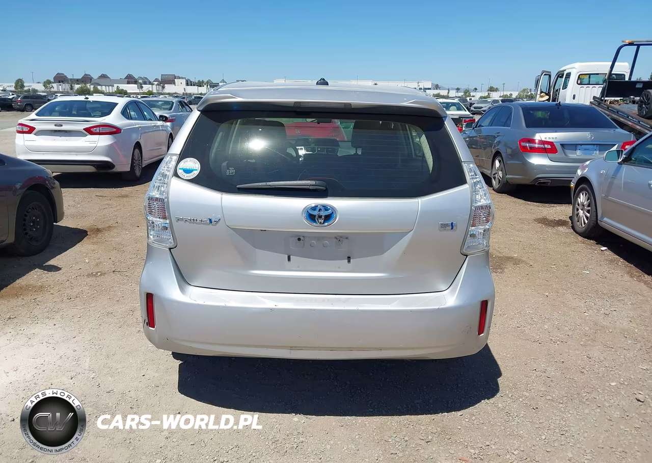 2014 Toyota Prius V Three VIN:JTDZN3EUXEJ002586 - 16