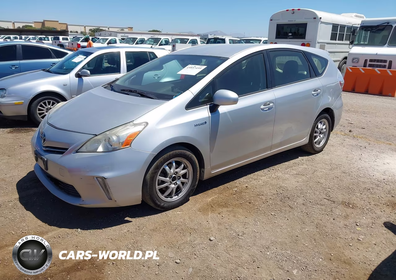 2014 Toyota Prius V Three VIN:JTDZN3EUXEJ002586 - 2