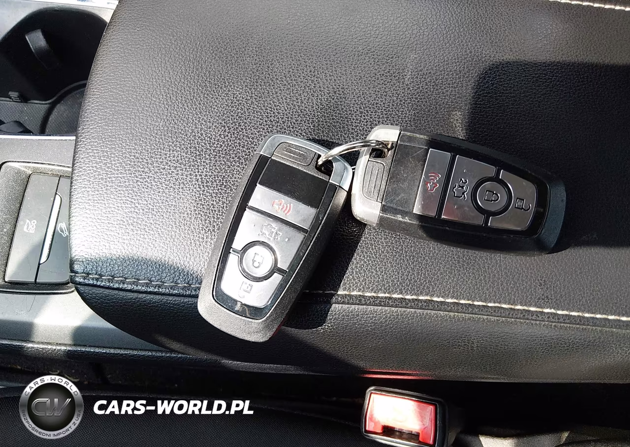 2020 Ford Fusion Hybrid Se VIN:3FA6P0LUXLR244995 - 11