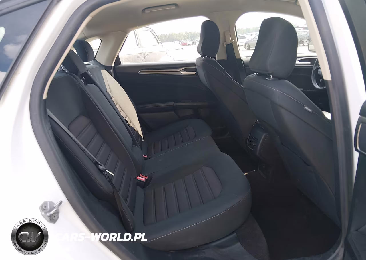 2020 Ford Fusion Hybrid Se VIN:3FA6P0LUXLR244995 - 8