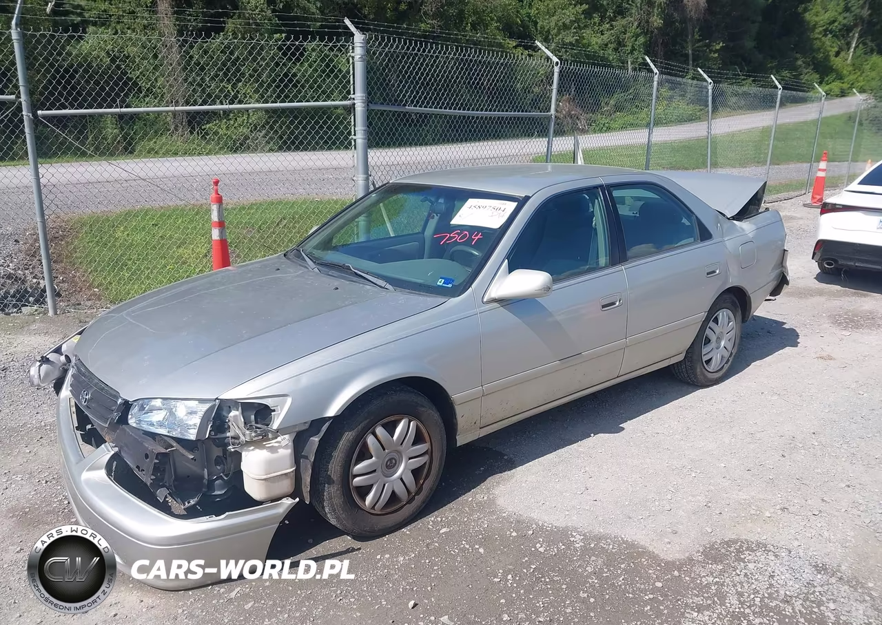 2000 Toyota Camry Le VIN:4T1BG22K1YU695782 - 2