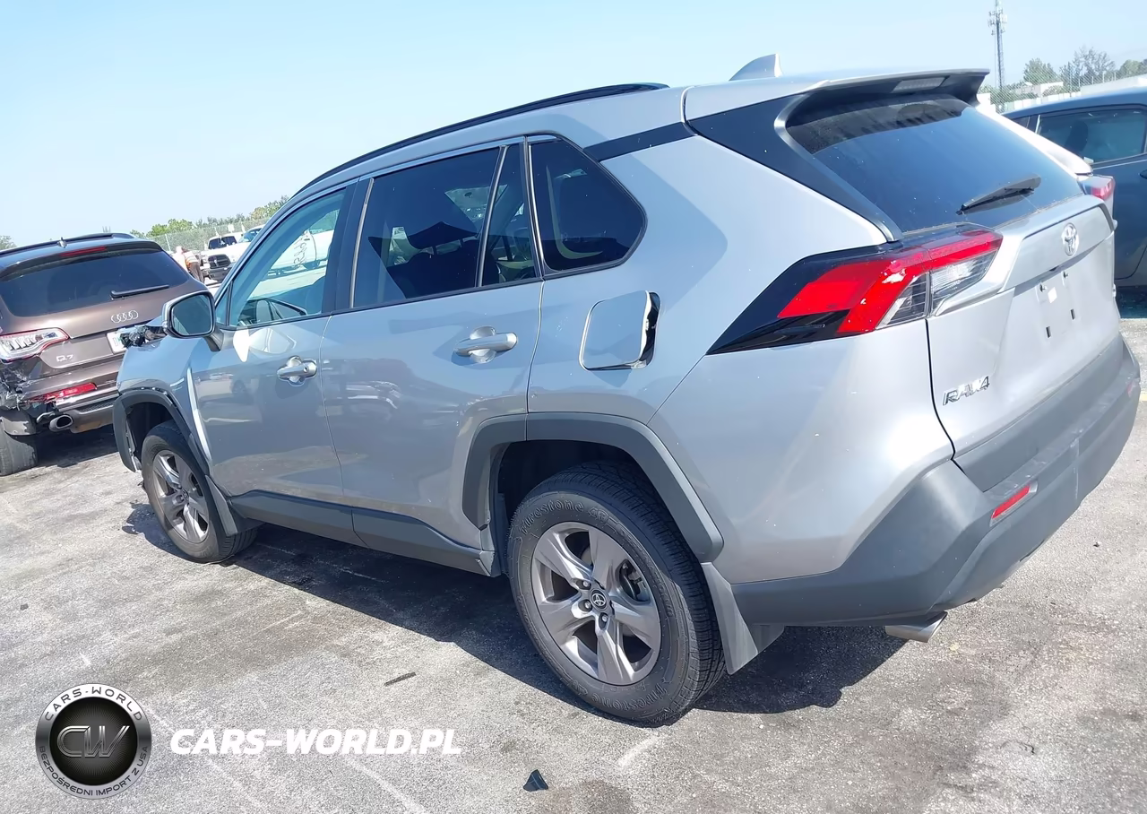 2025 Toyota Rav4 Xle VIN:2T3W1RFV0SC306596 - 3