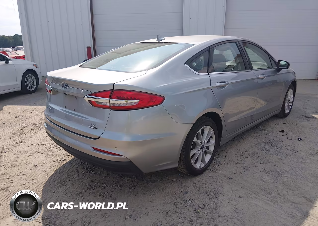 2020 Ford Fusion Hybrid Se VIN:3FA6P0LU1LR245209 - 4