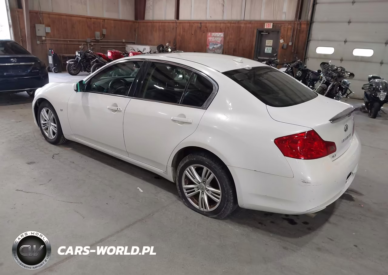 2015 Infiniti Q40 VIN:JN1CV6AR0FM522789 - 3