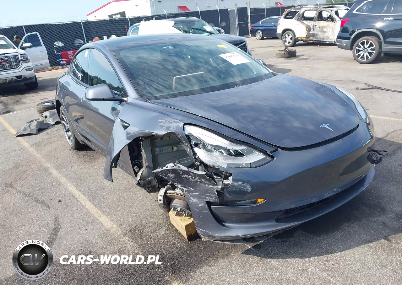 2021 Tesla Model 3 Standard Range Plus Rear-Wheel Drive
