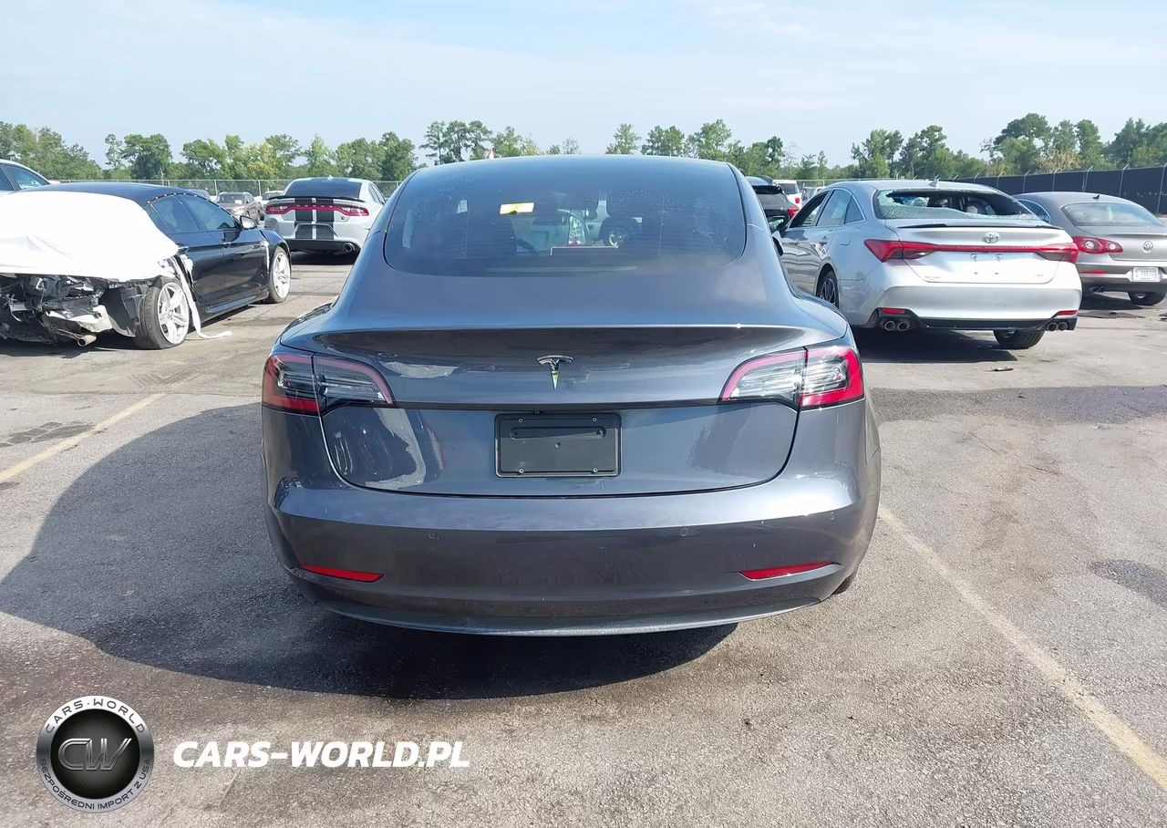 2021 Tesla Model 3 Standard Range Plus Rear-Wheel Drive VIN:5YJ3E1EA4MF859380 - 17