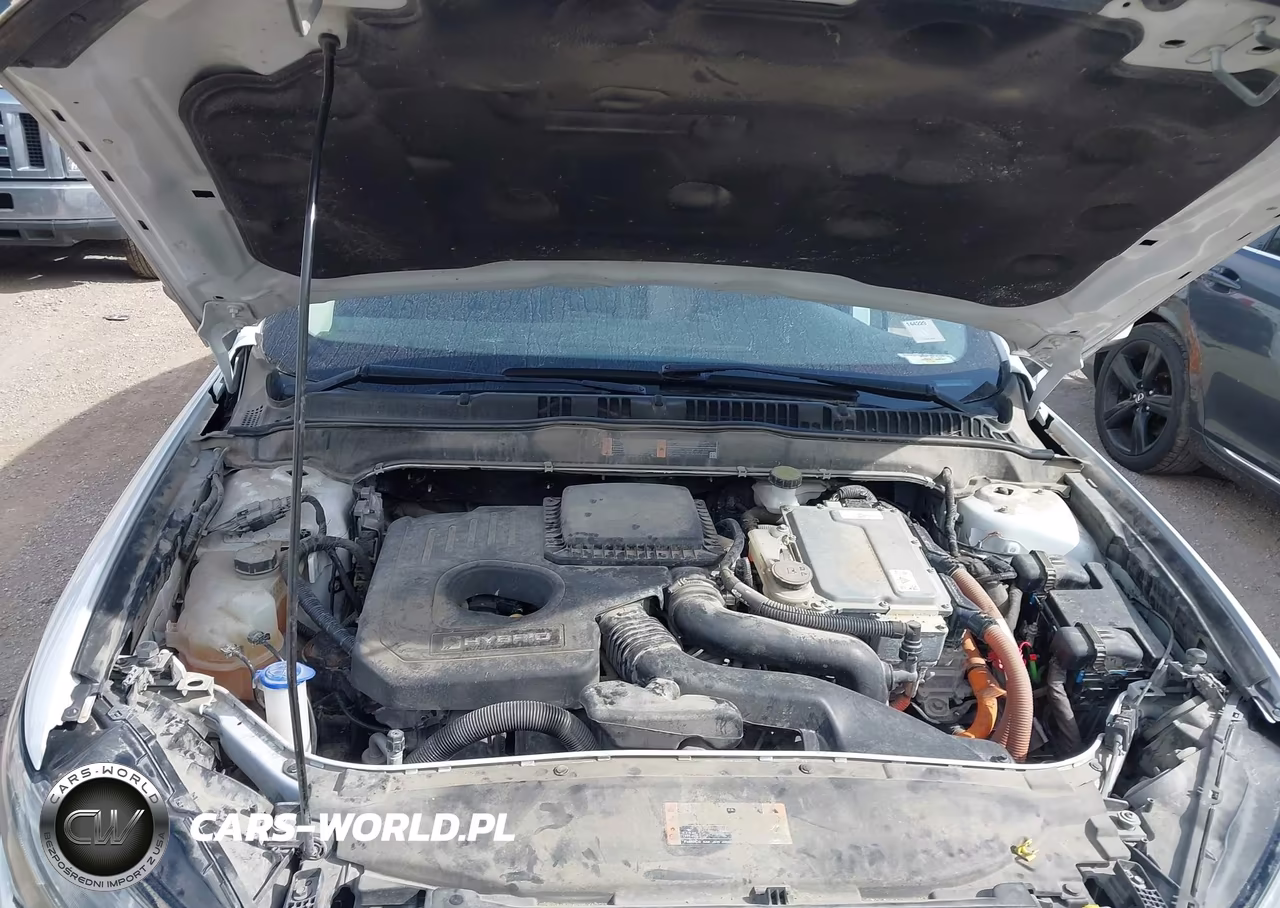 2018 Ford Fusion Hybrid Se VIN:3FA6P0LU1JR209355 - 10
