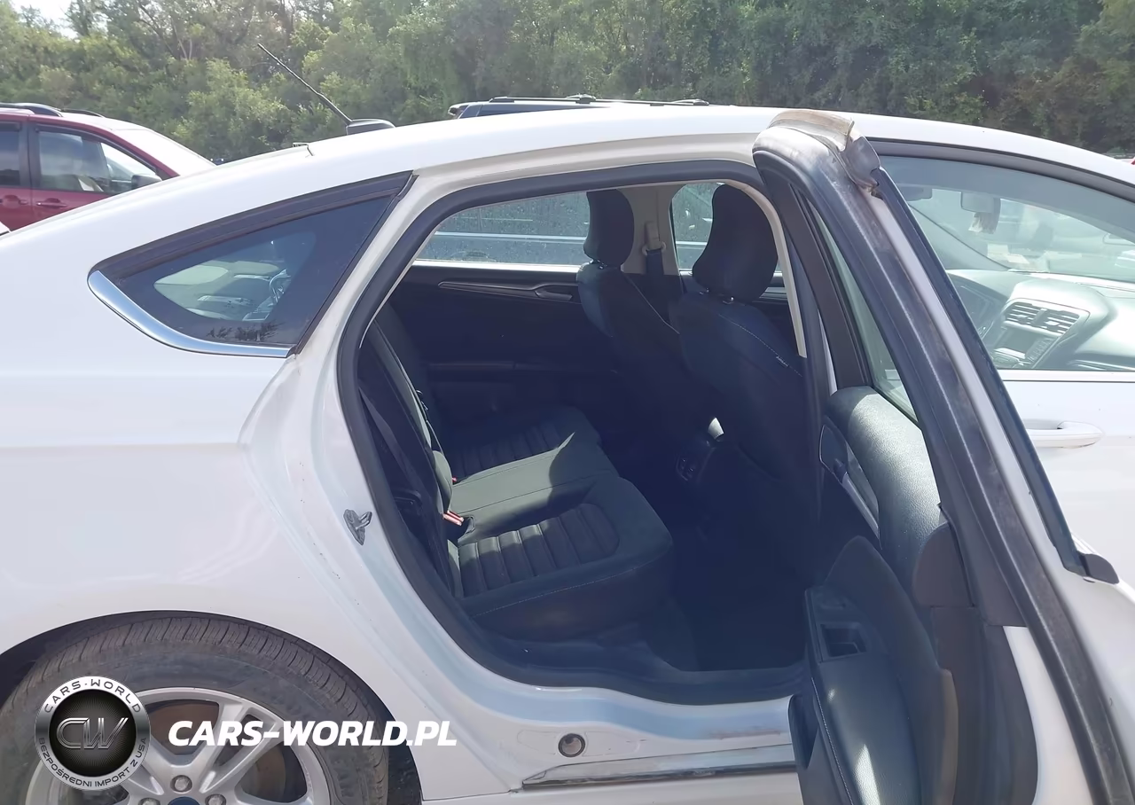 2018 Ford Fusion Hybrid Se VIN:3FA6P0LU1JR209355 - 8