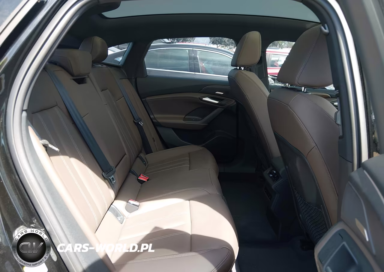 2025 Audi A6 E-Tron Premium Plus VIN:WAU2DAGH5SA023184 - 8
