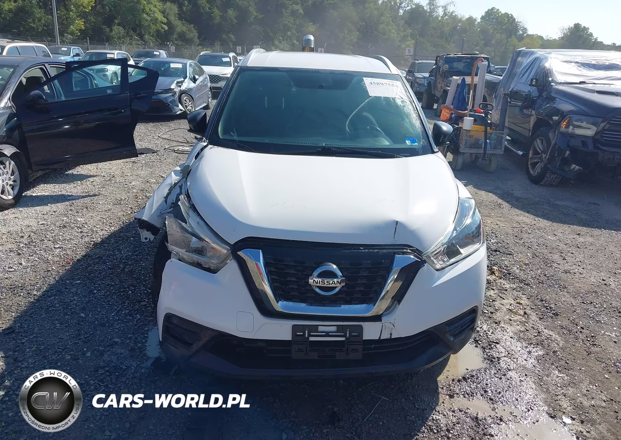 2018 Nissan Kicks S VIN:3N1CP5CU5JL542982 - 12