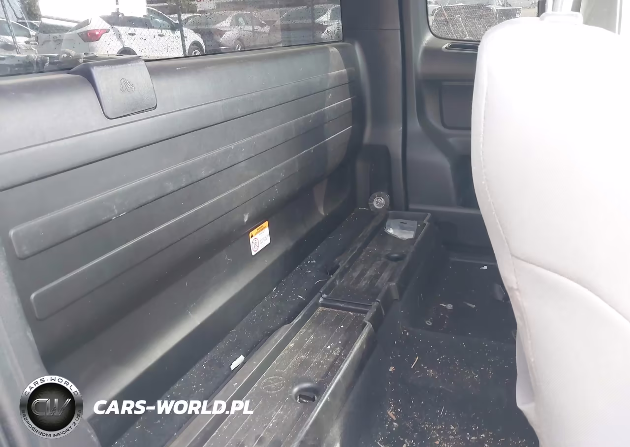 2020 Toyota Tacoma Sr VIN:5TFRX5GN3LX182323 - 8