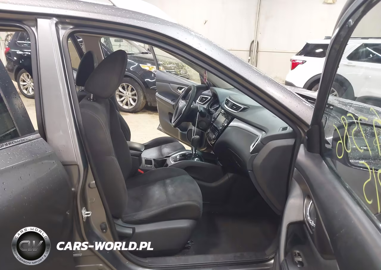 2015 Nissan Rogue Sv VIN:KNMAT2MV5FP555118 - 5