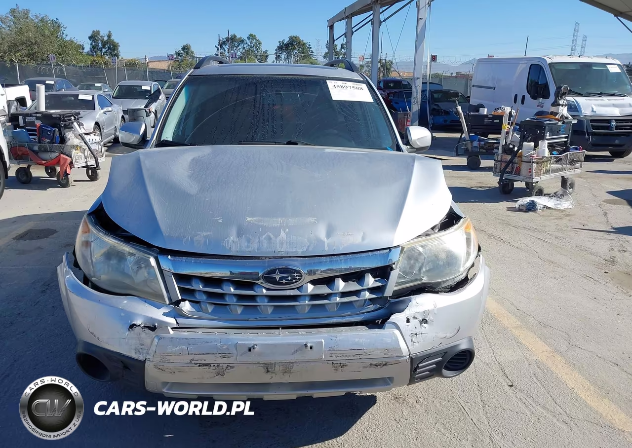 2011 Subaru Forester 2.5X Premium VIN:JF2SHADC9BH712766 - 12