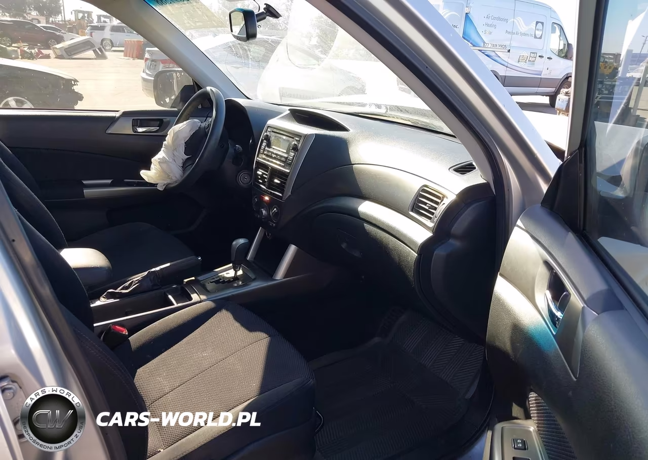 2011 Subaru Forester 2.5X Premium VIN:JF2SHADC9BH712766 - 5
