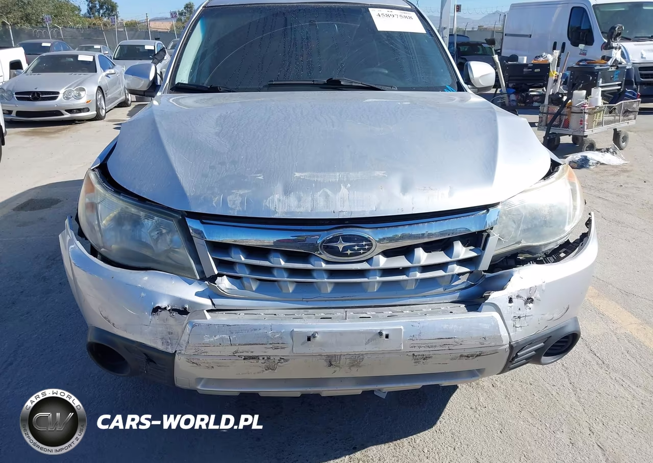 2011 Subaru Forester 2.5X Premium VIN:JF2SHADC9BH712766 - 6