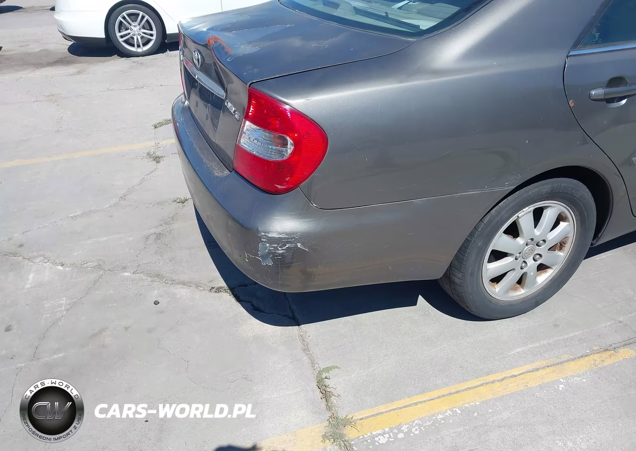 2003 Toyota Camry Xle VIN:4T1BE30K53U746675 - 6