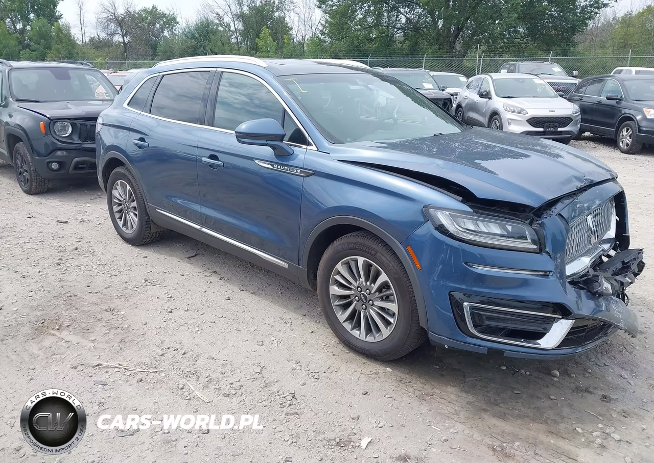 2019 Lincoln Nautilus Select