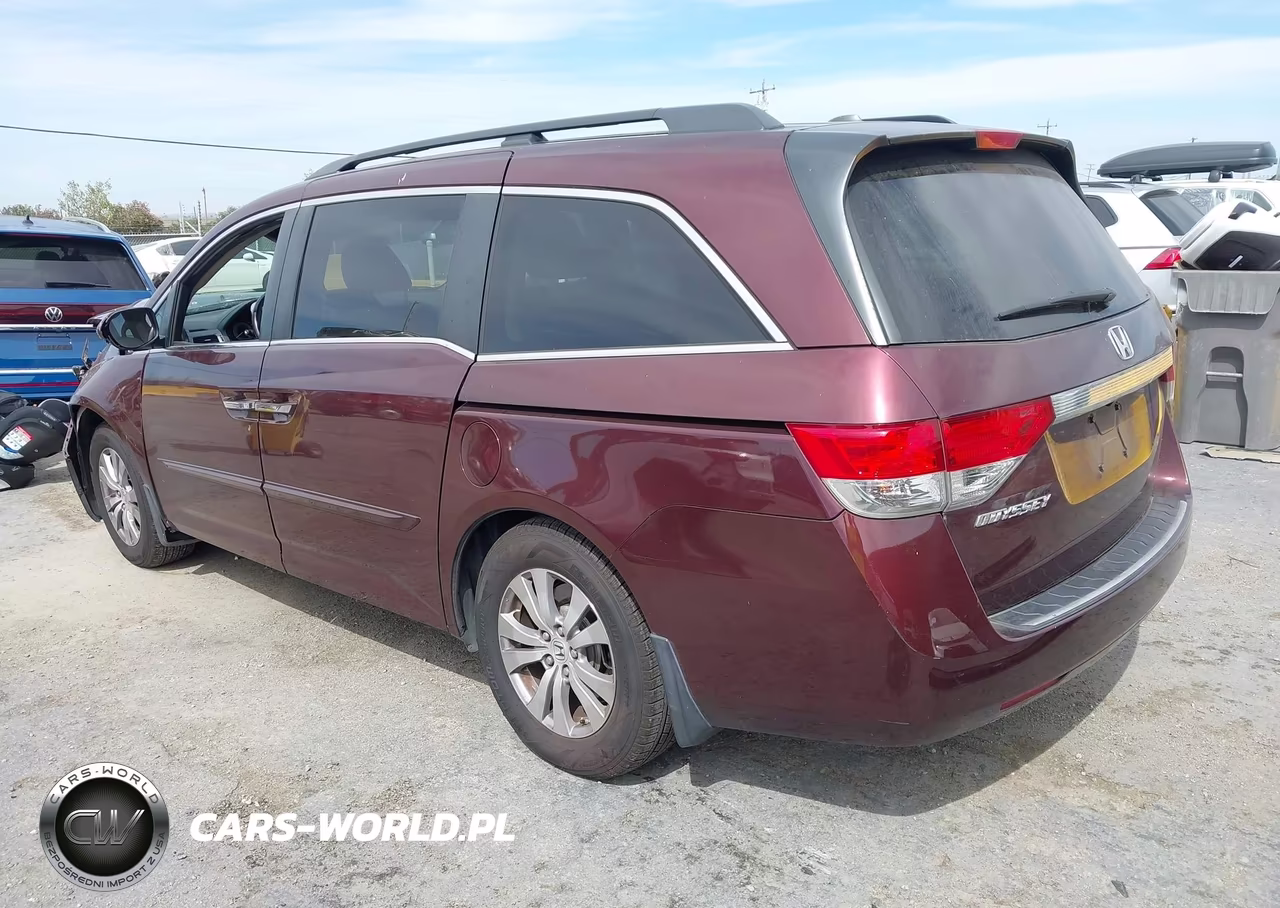 2015 Honda Odyssey Ex-L VIN:5FNRL5H60FB082469 - 3