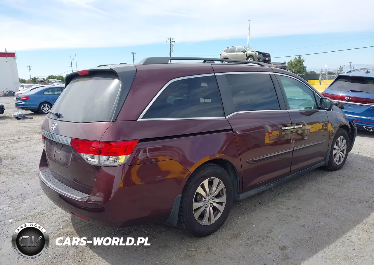 2015 Honda Odyssey Ex-L VIN:5FNRL5H60FB082469 - 4