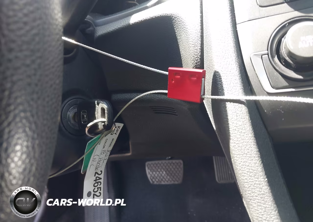 2018 Honda Civic Lx VIN:2HGFC2F57JH600982 - 11