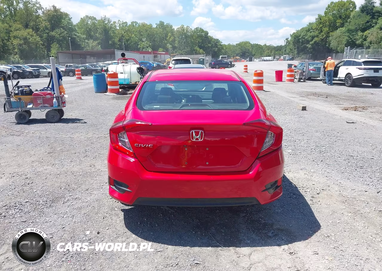 2018 Honda Civic Lx VIN:2HGFC2F57JH600982 - 16