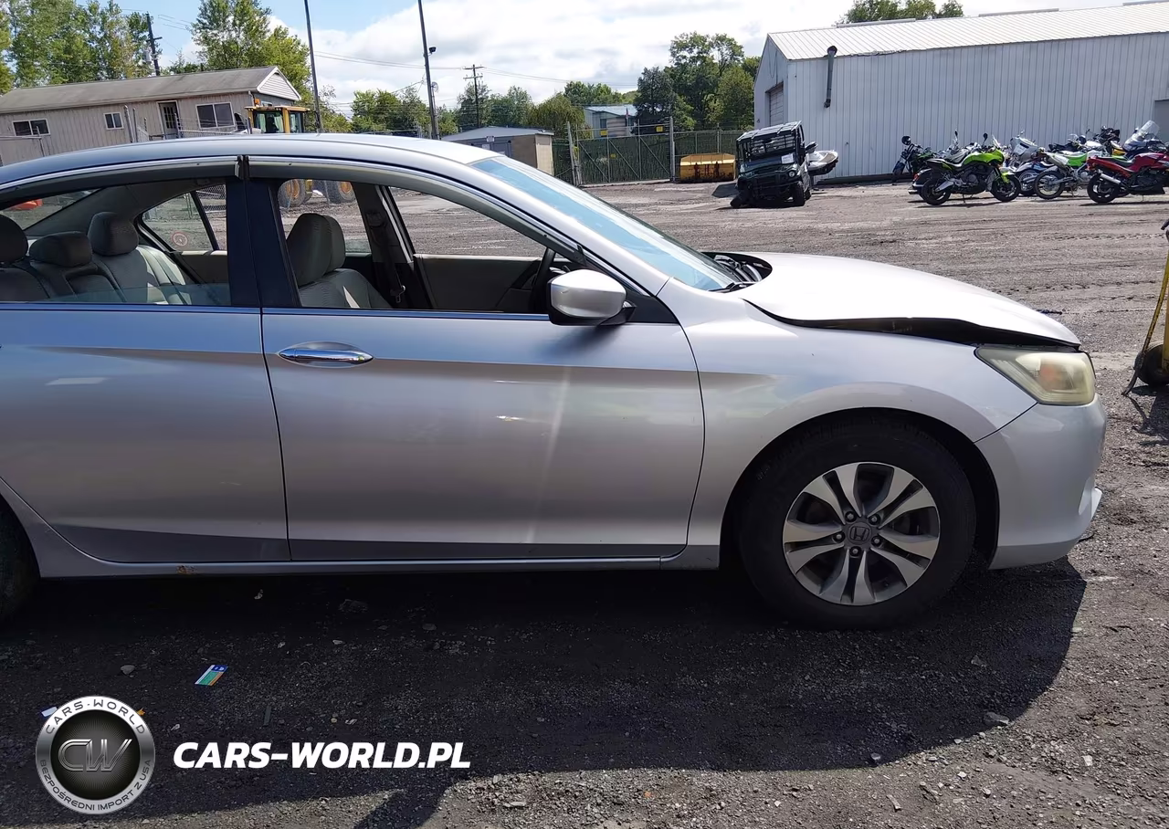 2015 Honda Accord Lx VIN:1HGCR2F30FA023444 - 13