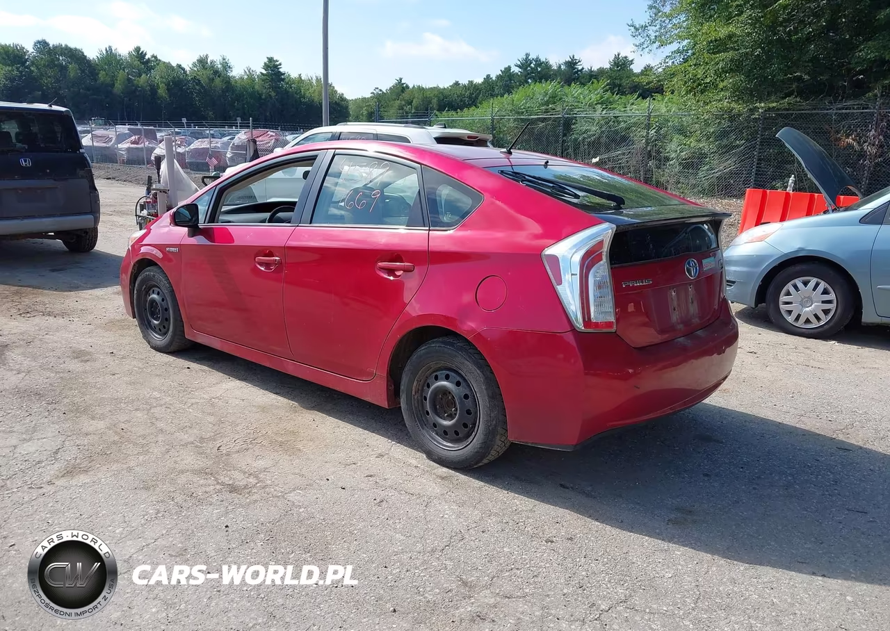 2013 Toyota Prius Two VIN:JTDKN3DU9D0345316 - 3