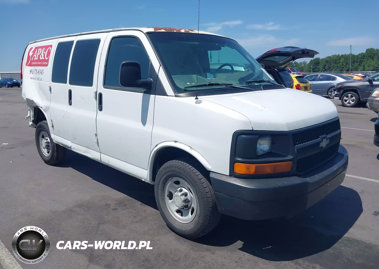 2007 Chevrolet Express Cargo Van Work Van – zdjęcie 1 z 17