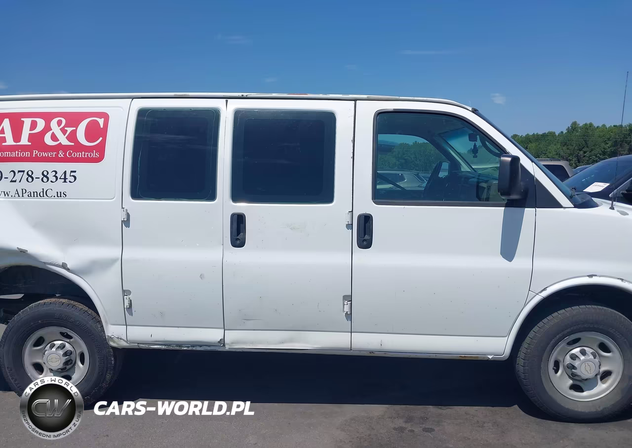 2007 Chevrolet Express Cargo Van Work Van VIN:1GCHG35U571106931 - 14