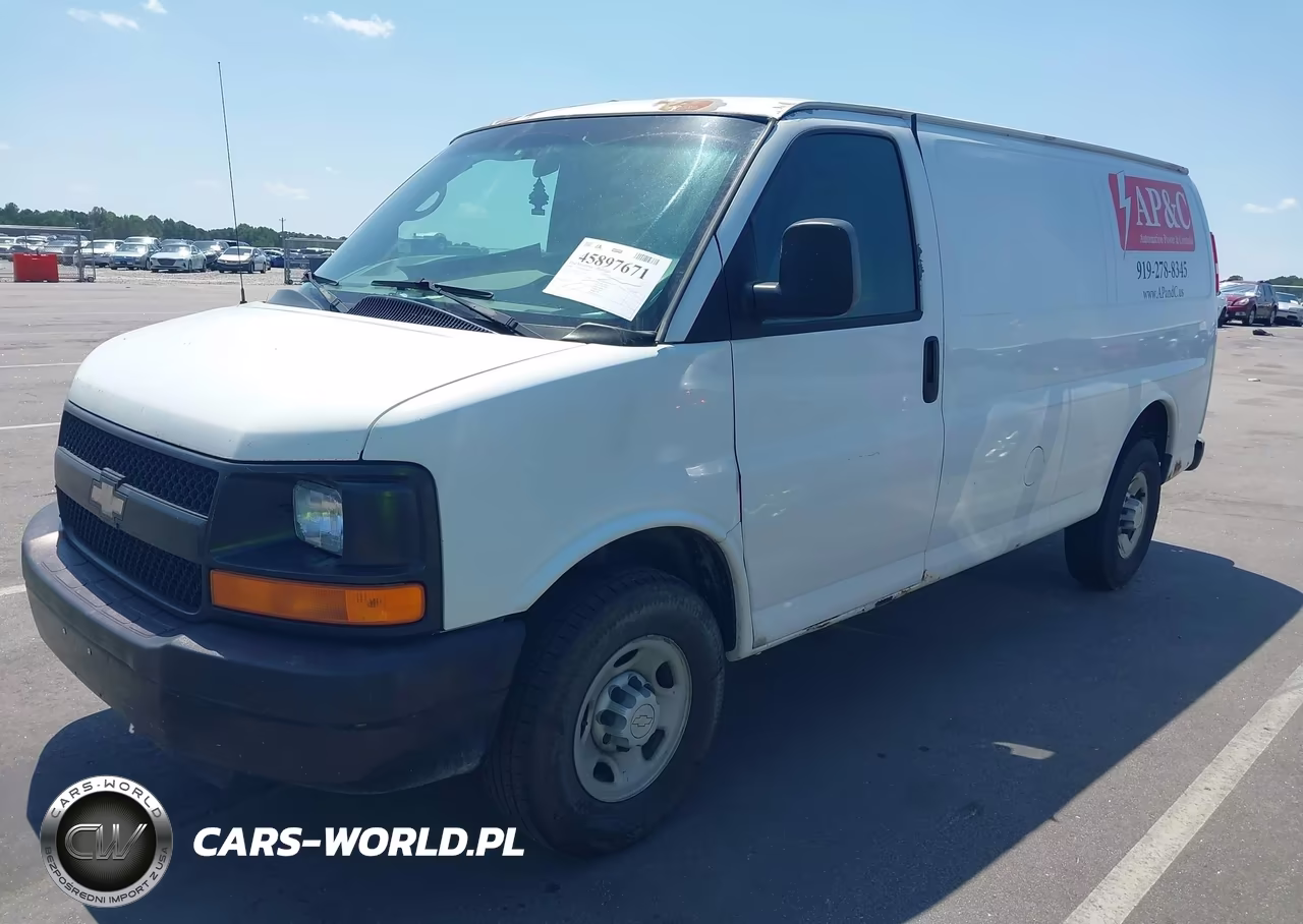 2007 Chevrolet Express Cargo Van Work Van VIN:1GCHG35U571106931 - 2