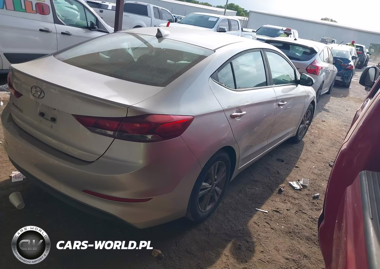 HYUNDAI ELANTRA SE VIN:5NPD84LF5JH257354 - 4