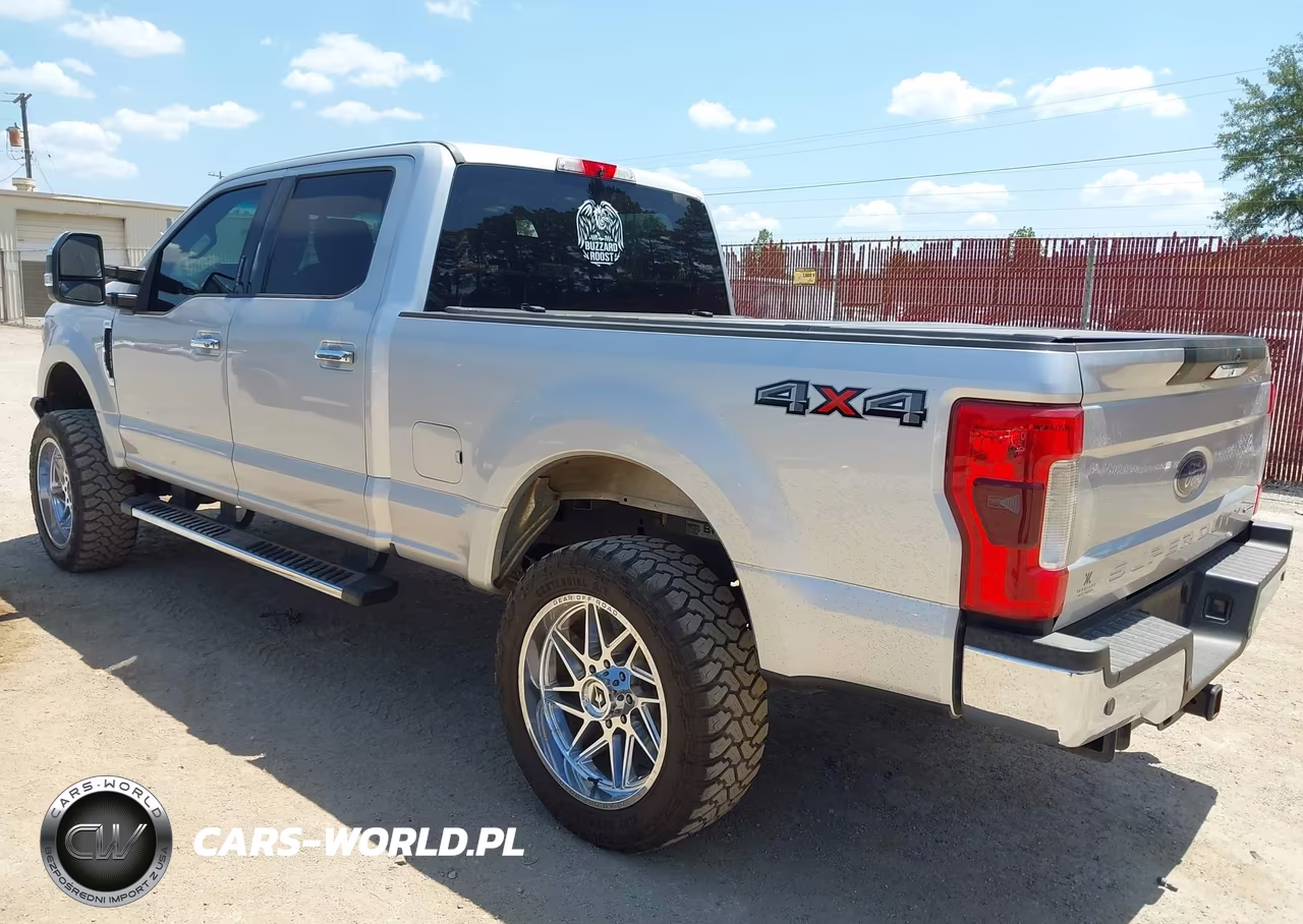 2017 Ford F-250 Xlt VIN:1FT7W2B69HEF42920 - 3