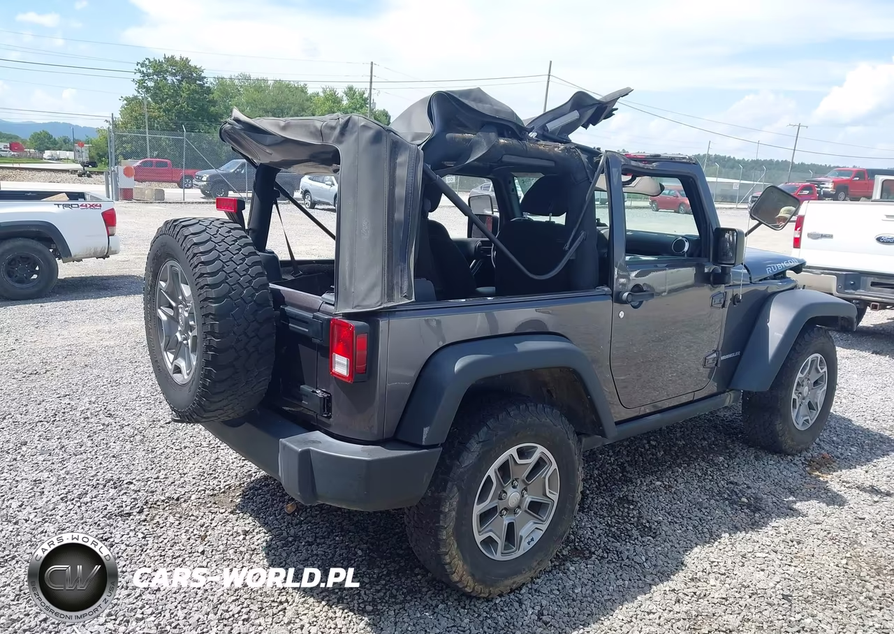 2016 Jeep Wrangler Rubicon VIN:1C4BJWCG7GL225798 - 4