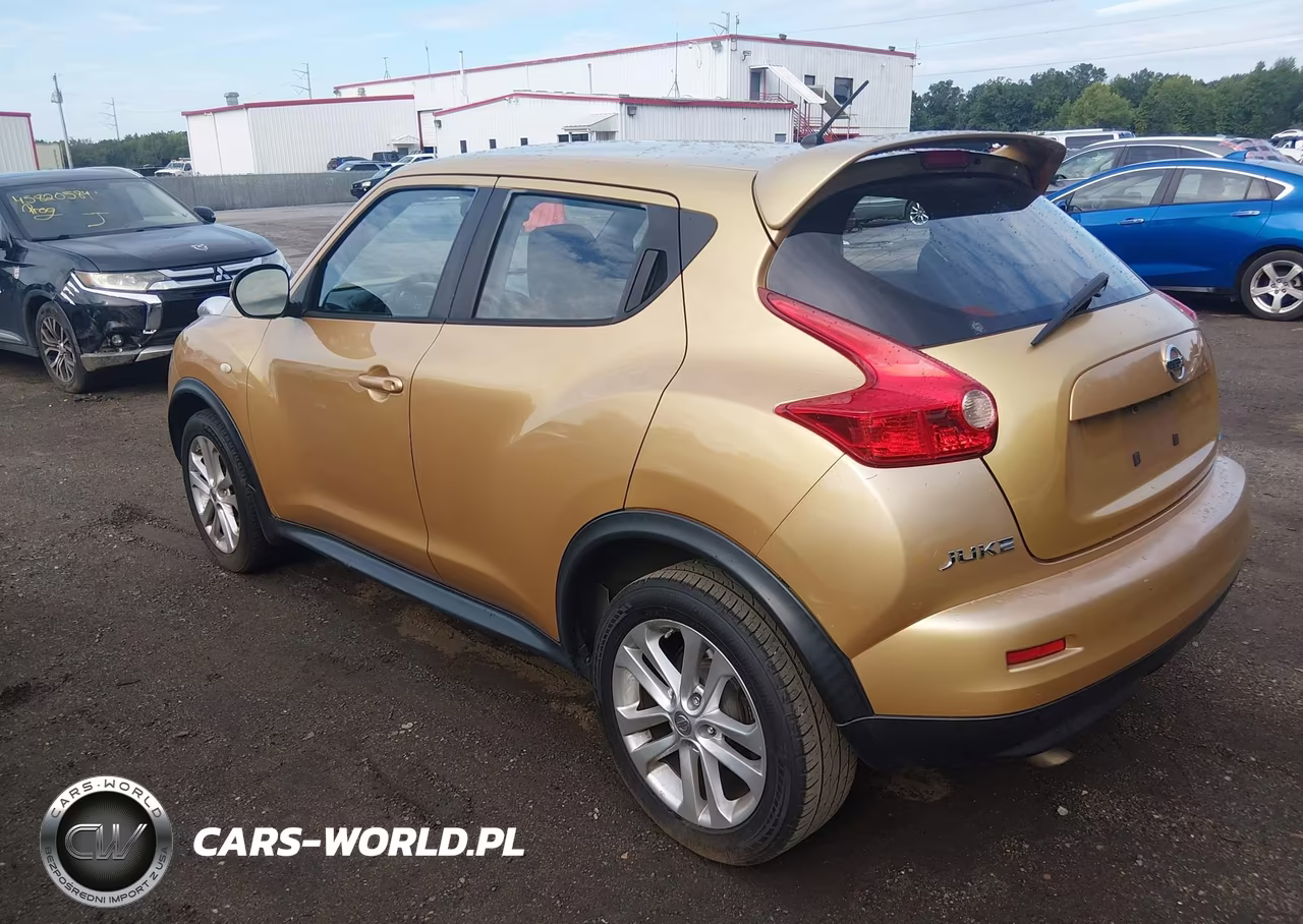 2014 Nissan Juke S VIN:JN8AF5MR9ET355073 - 3