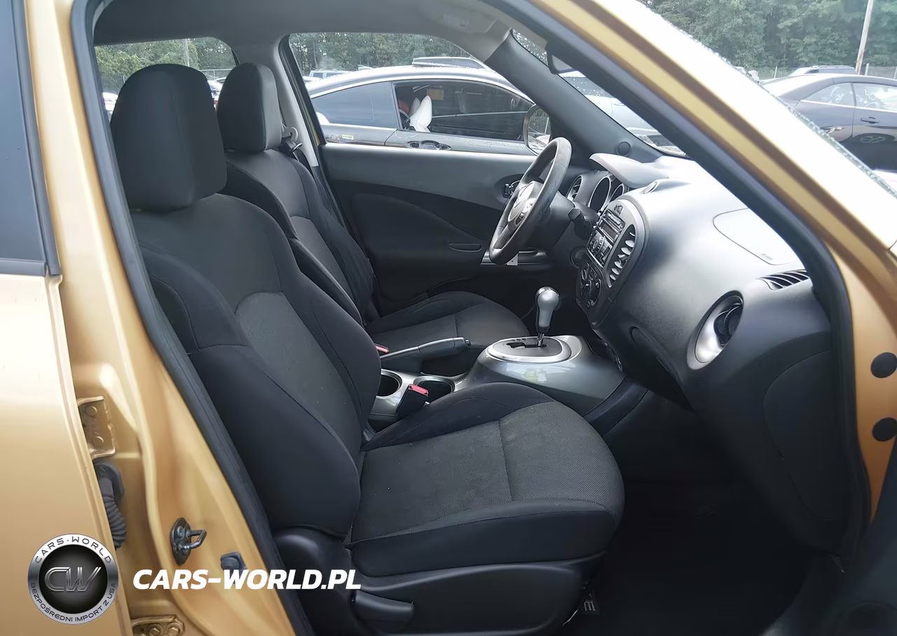 2014 Nissan Juke S VIN:JN8AF5MR9ET355073 - 5