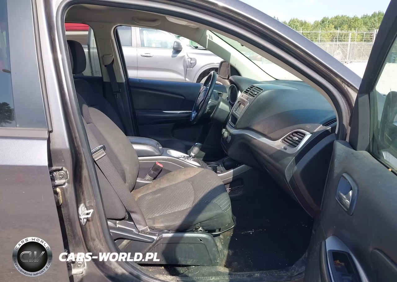 2018 Dodge Journey Se VIN:3C4PDCAB0JT167192 - 5
