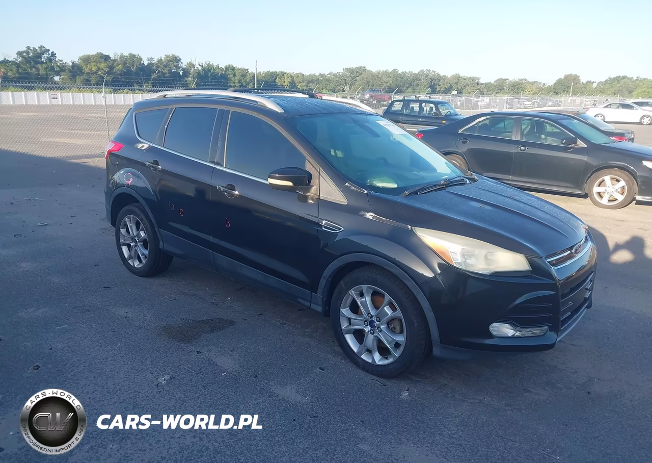 2014 Ford Escape Titanium – zdjęcie 1 z 13