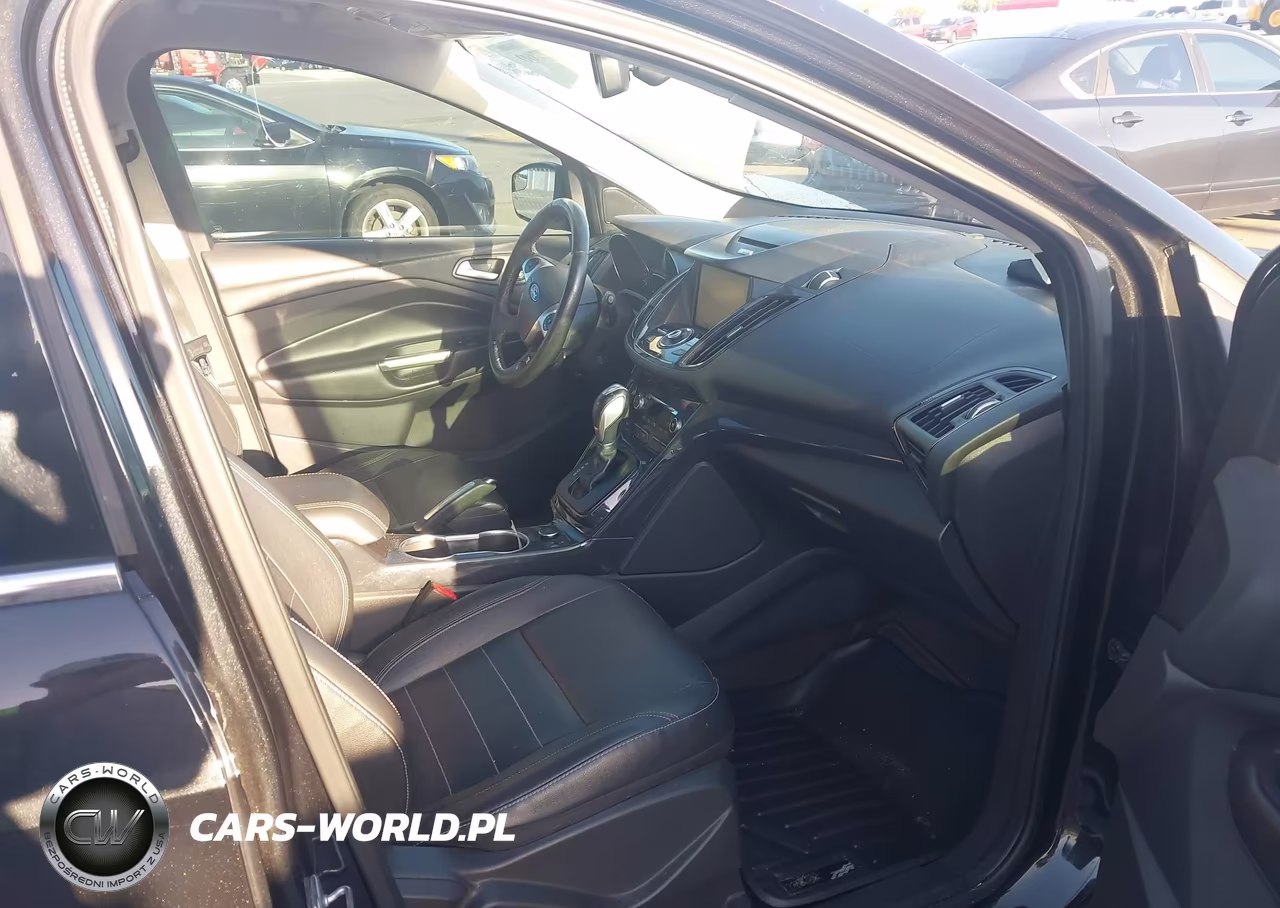 2014 Ford Escape Titanium VIN:1FMCU0J99EUC04693 - 5