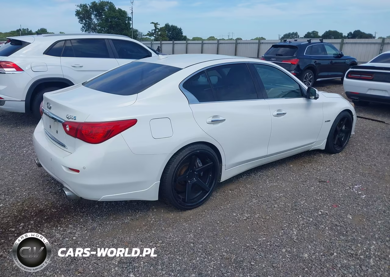 2014 Infiniti Q50 Hybrid Sport VIN:JN1AV7AP4EM690526 - 4