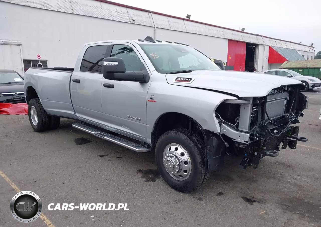 2026 Ram 3500 Big Horn 4X4 8' Box – zdjęcie 1 z 18