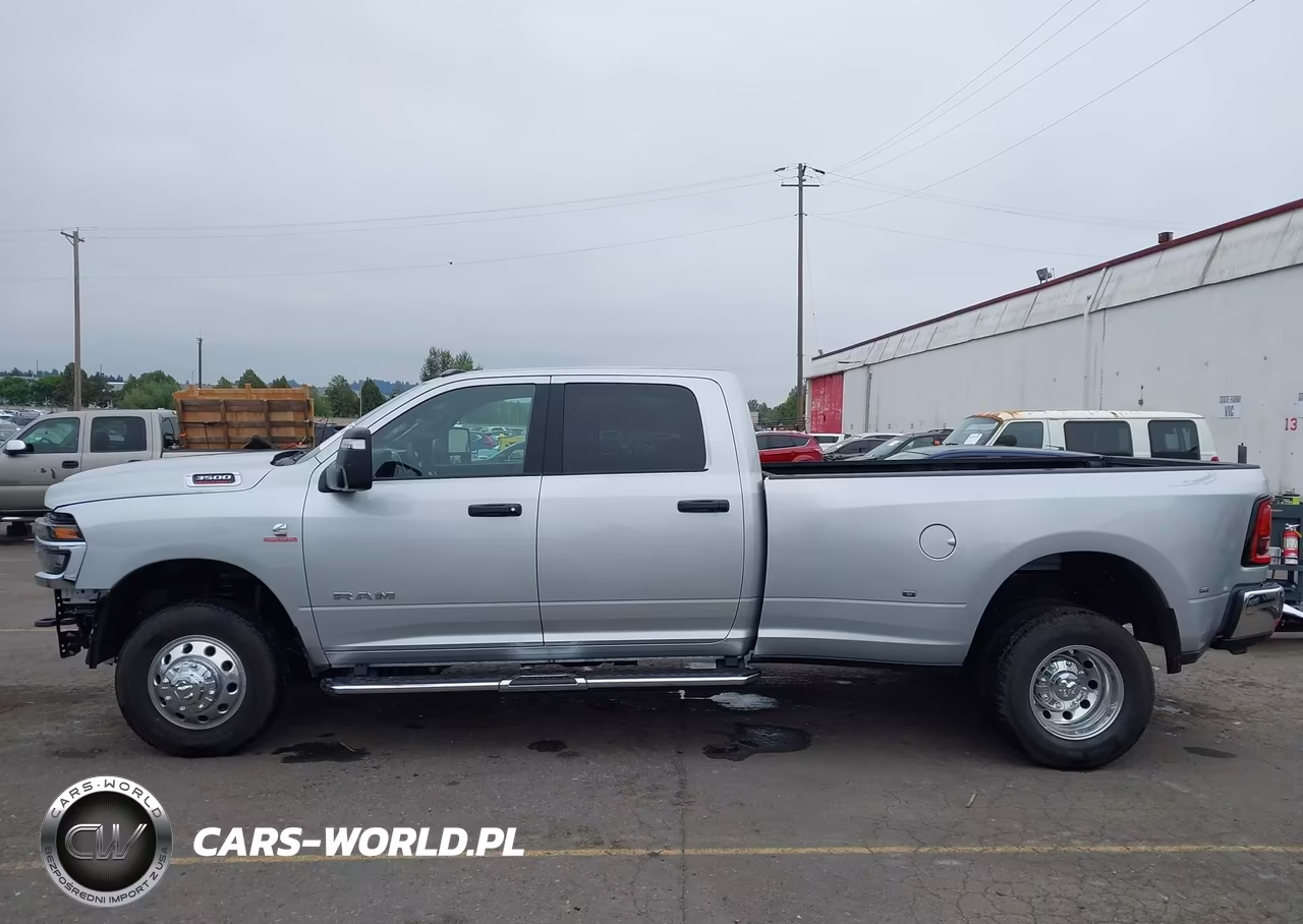 2026 Ram 3500 Big Horn 4X4 8' Box VIN:3C63RRHL1TG338813 - 15